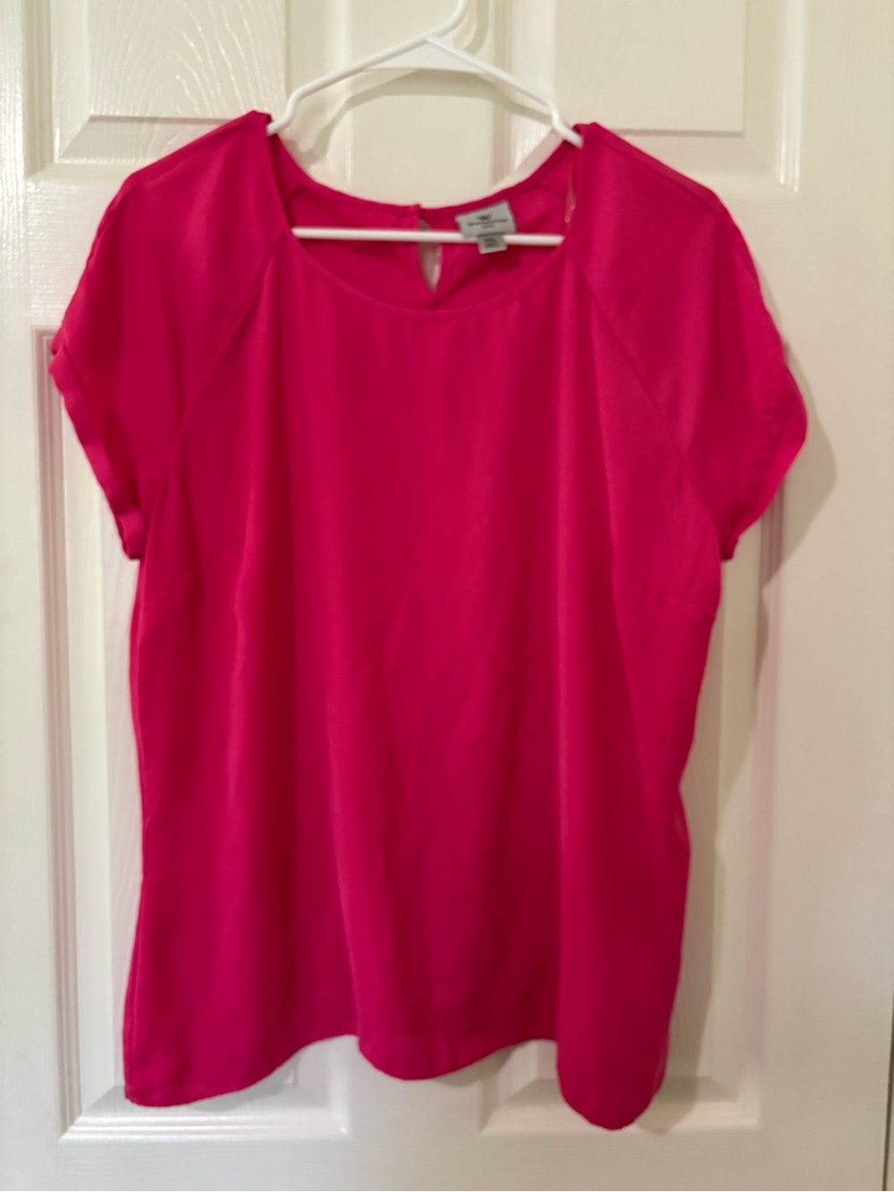 Worthington Hot Pink Short Sleeve Blouse